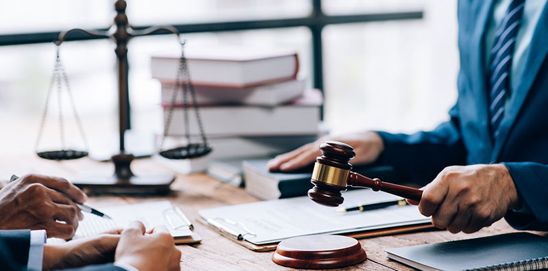 Licensed Legal Professionals 